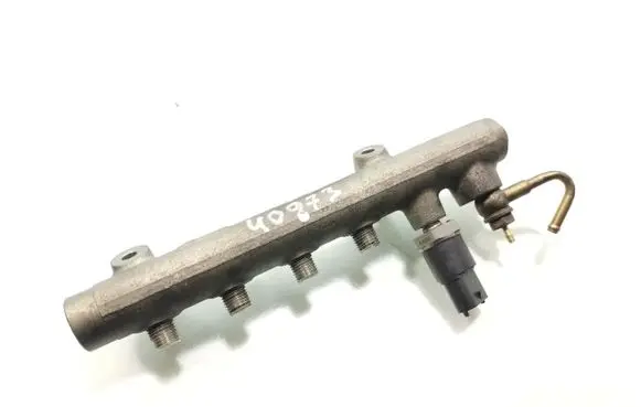 Opel Astra H Fuel main line pipe 0445214049