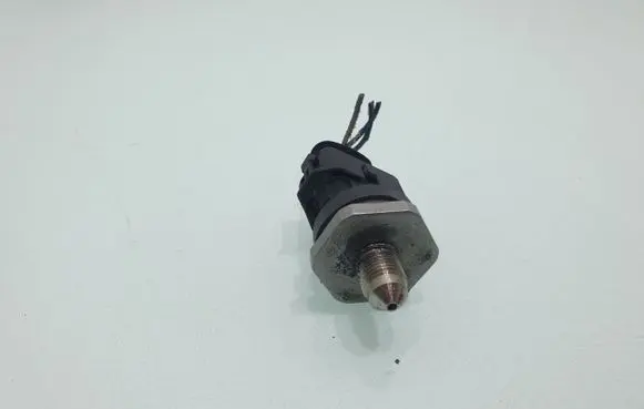 Ford Mondeo MK IV Fuel pressure sensor 0261545039