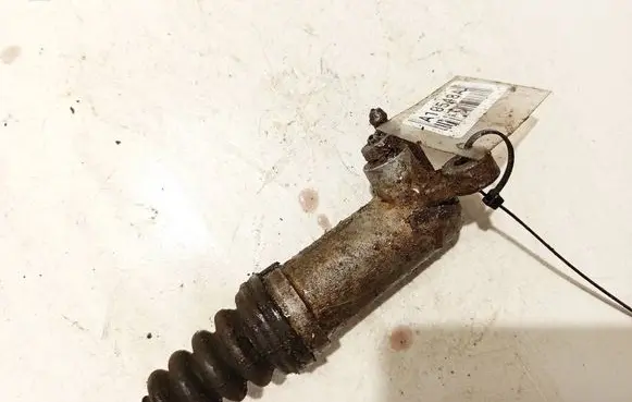 Master brake cylinder