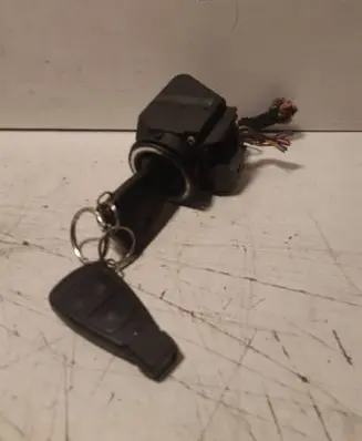 Mercedes-Benz E W210 Ignition lock 2085450208 33000151 00060984020102