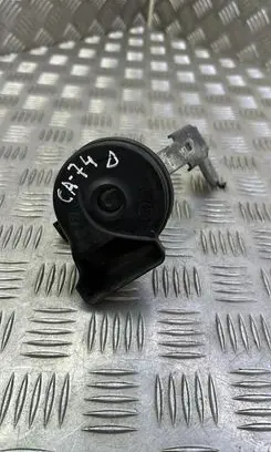 Audi A3 S3 8V Horn signal 002408