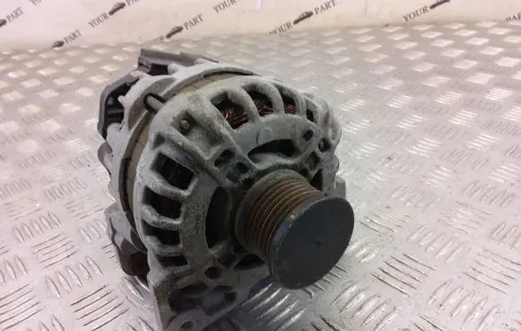 Renault Captur Generator/alternator 231008593R F000BL0410