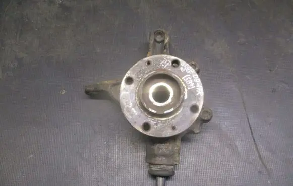 Peugeot 3008 I Front wheel hub spindle knuckle
