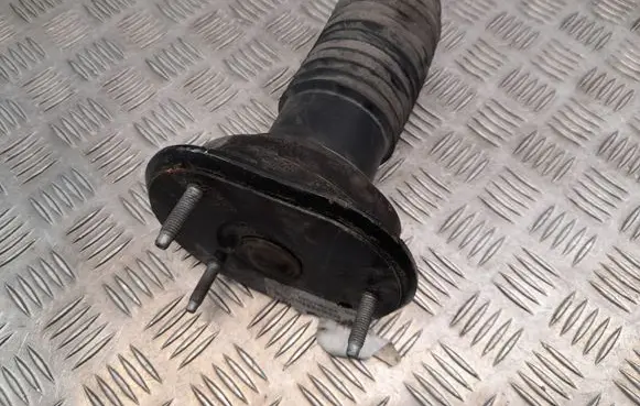 Jeep Grand Cherokee Coil spring mount 68027000AA