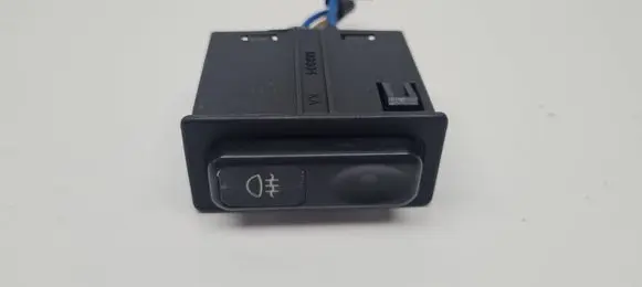 Fog light switch
