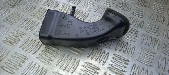 Mercedes-Benz CLS C218 AMG Air intake duct part A2128310445