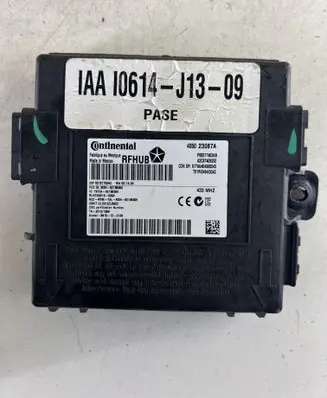 Jeep Grand Cherokee Keyless (KESSY) go control unit/module 82167700AC 82135300 P68217463AB