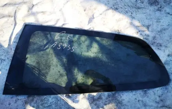 Honda Civic Rear side window