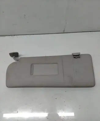 Sun visor