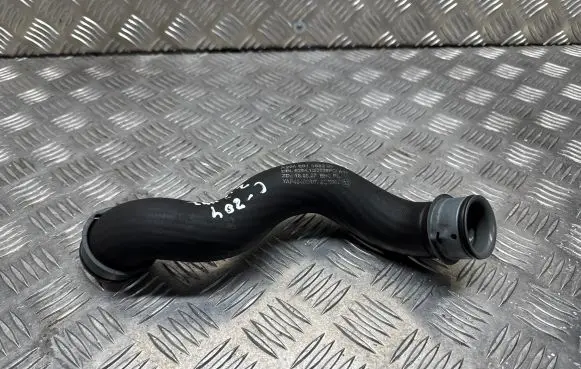 Mercedes-Benz C W204 Engine coolant pipe/hose A2045011682 6254123038