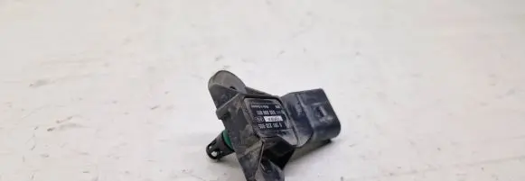 Audi A3 S3 8P Air pressure sensor 03C906051 0261230095 37072DZ5
