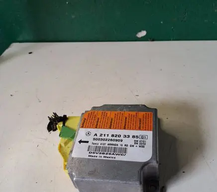 Mercedes-Benz E W211 Airbag control unit/module A2118203385 D6V3B26AWC 500302260909