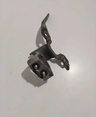 Audi A4 S4 B7 8E 8H Tailgate/trunk/boot hinge 8E9827300E