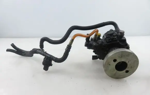 Audi Q7 4L Fuel injection high pressure pump 059130755S 0445010154 0928400572