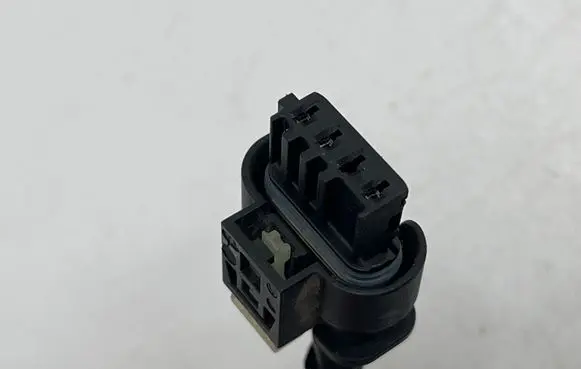 Engine installation wiring loom