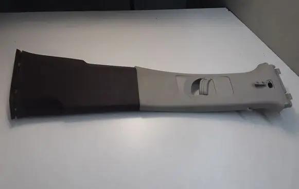 Skoda Kamiq (B) pillar trim (bottom) 658867244