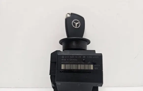 Mercedes-Benz E W211 Ignition lock 2115451408 33002209 6006824930206192