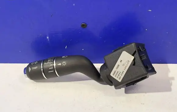 Jaguar F-Type Indicator stalk 8W8313335AA