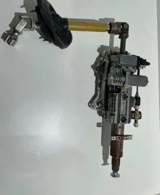 Steering wheel axle set