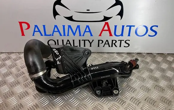 Audi A5 8T 8F Intercooler hose/pipe 8K0145673AJ