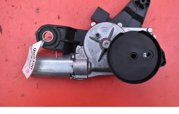 BMW 7 F01 F02 F03 F04 Rear window wiper motor 7311415