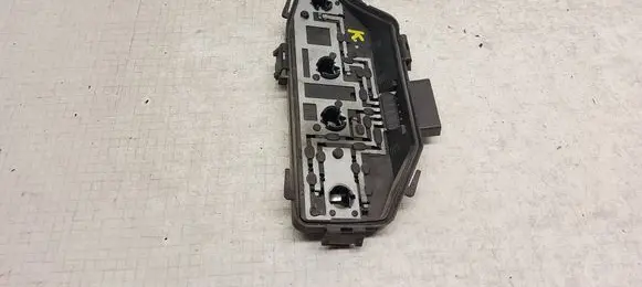 Volkswagen Transporter - Caravelle T5 Tail light bulb cover holder 7H0945257A