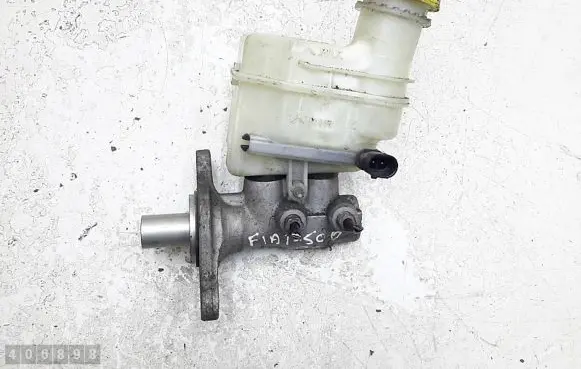 Fiat 500 Master brake cylinder 32069666