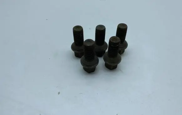 Mercedes-Benz C W204 Nuts/bolts 