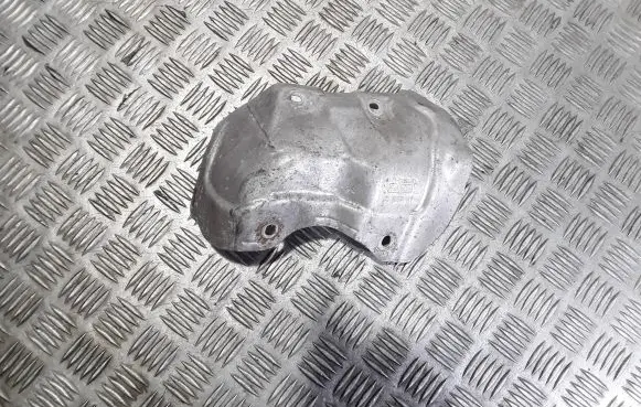 Ford Focus Heat shield in engine bay AM519N454KA