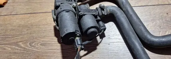 Coolant heater control valve