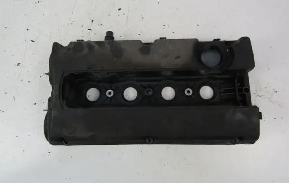 Opel Astra H Rocker cam cover 