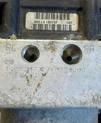 Nissan Note (E11) ABS Pump 0265231732 476609u100