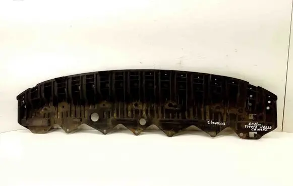 Front bumper skid plate/under tray
