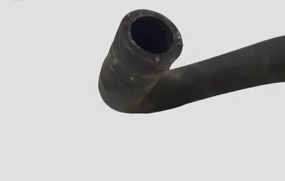 Volvo V40 Engine coolant pipe/hose