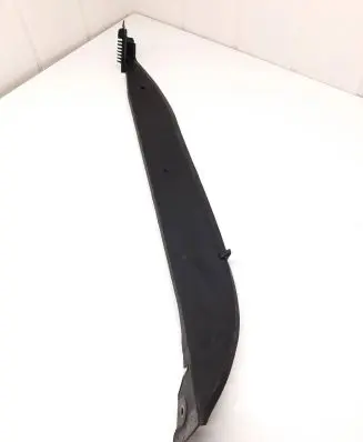 Porsche Macan (95B) Fender end trim 95B854777B