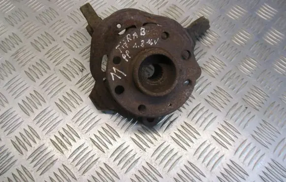 Opel Tigra B Front wheel hub spindle knuckle