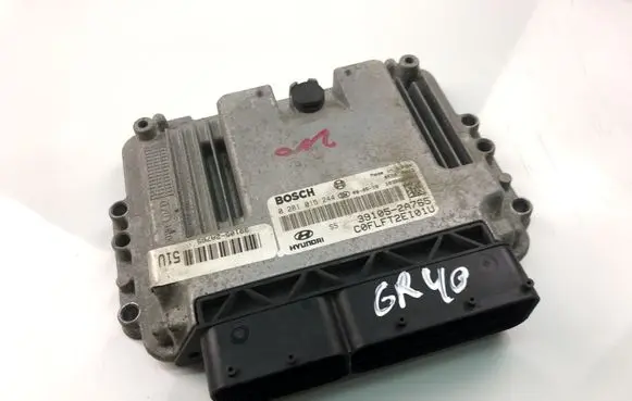 Hyundai i30 Engine control unit/module 391052A765
