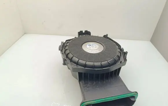 BMW X4 G02 Subwoofer speaker 18353410 651368