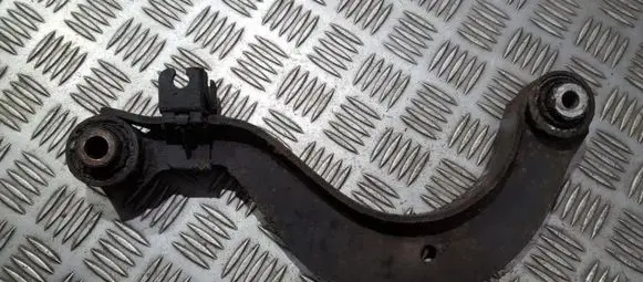 Skoda Octavia Mk2 (1Z) Rear upper control arm/wishbone
