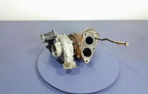 Audi A4 S4 B7 8E 8H Turbo system vacuum part 8570240