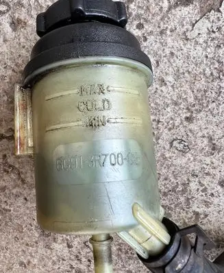 Ford S-MAX Power steering fluid tank/reservoir 6C913R700CB