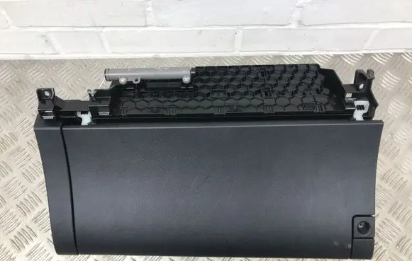 Lexus CT 200H Glove box 5555076013 5543376010