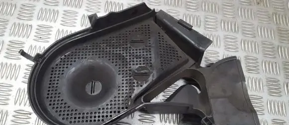 Audi A4 S4 B5 8D Timing belt guard (cover) E059109124H Z059109108A