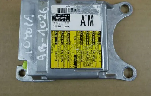 Toyota RAV 4 (XA40) Airbag control unit/module 8917042750