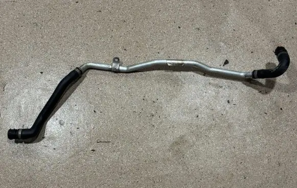 Mercedes-Benz GLE W167 Engine coolant pipe/hose A2562031700