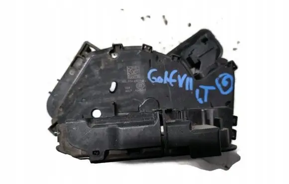 Skoda Scala Rear door lock 5TA839015L