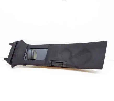 Volvo XC60 (B) pillar trim (bottom) 31425695