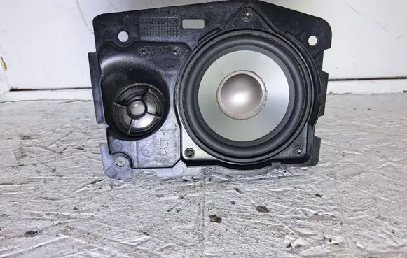 BMW 7 E65 E66 Parcel shelf speaker 65136907646 6513690764604 100BM23