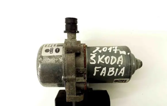 Skoda Fabia Mk3 (NJ) Vacuum pump 173351878007 18157310
