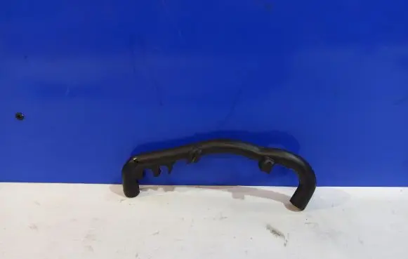 Land Rover Range Rover Sport L320 Breather/breather pipe/hose 4R8Q6C717AC